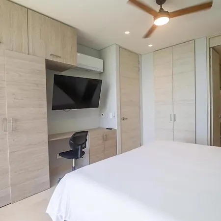 2br For 8 Guests With Views In Baru Apartamento